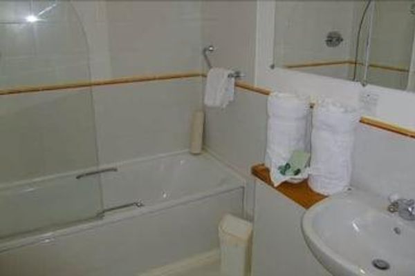Bae Abermaw Hotel (Wales)